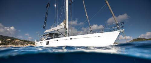 Oyster 725 specs and reviews 